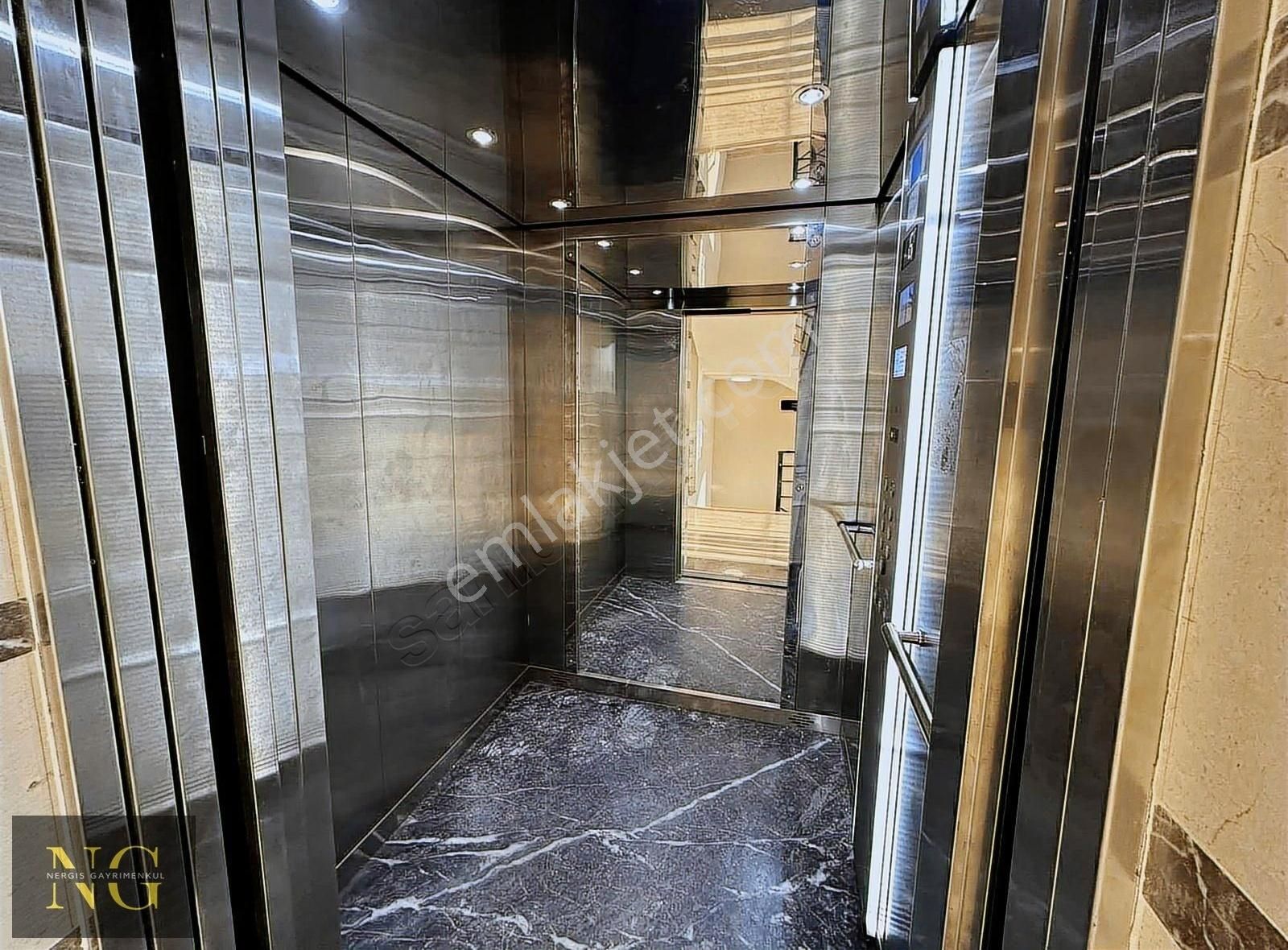 Nergisden Satılık Havuzlu Güvenlikli Site Loft Manzaralı Daire - Görsel 18