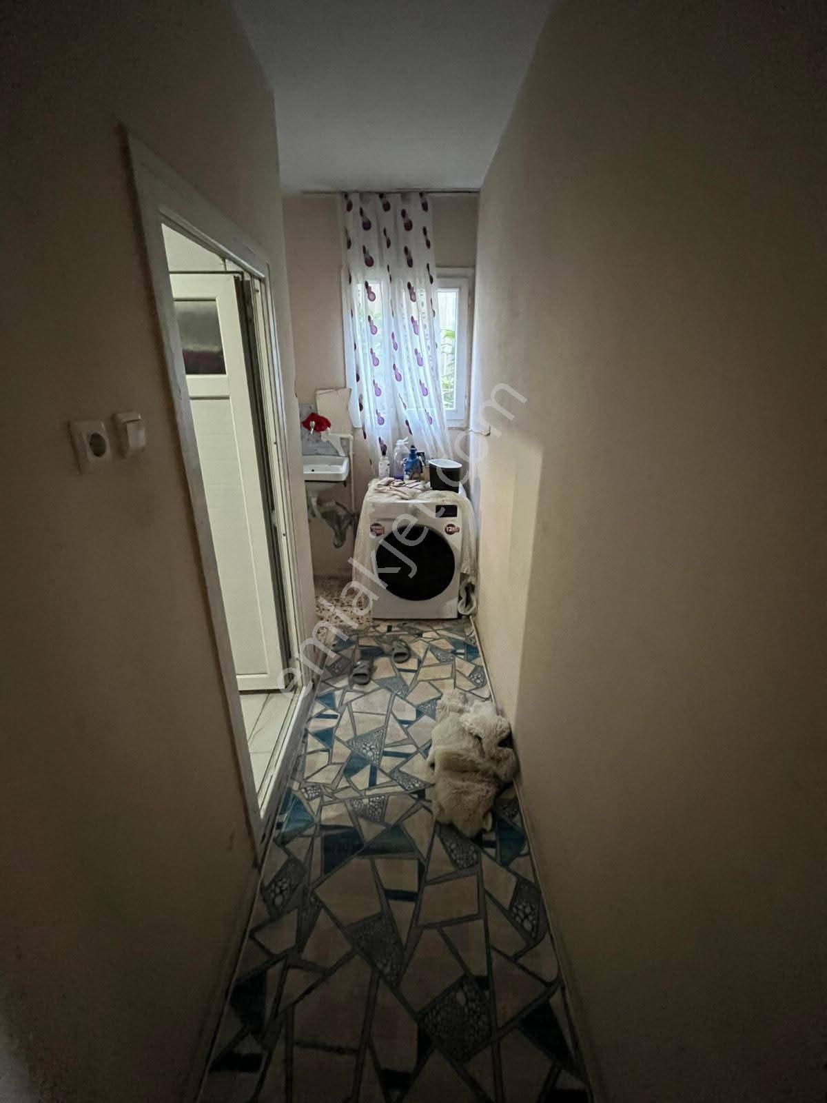 Golcuoğlu Karşısı 3 Katlı Müstakil - Görsel 8