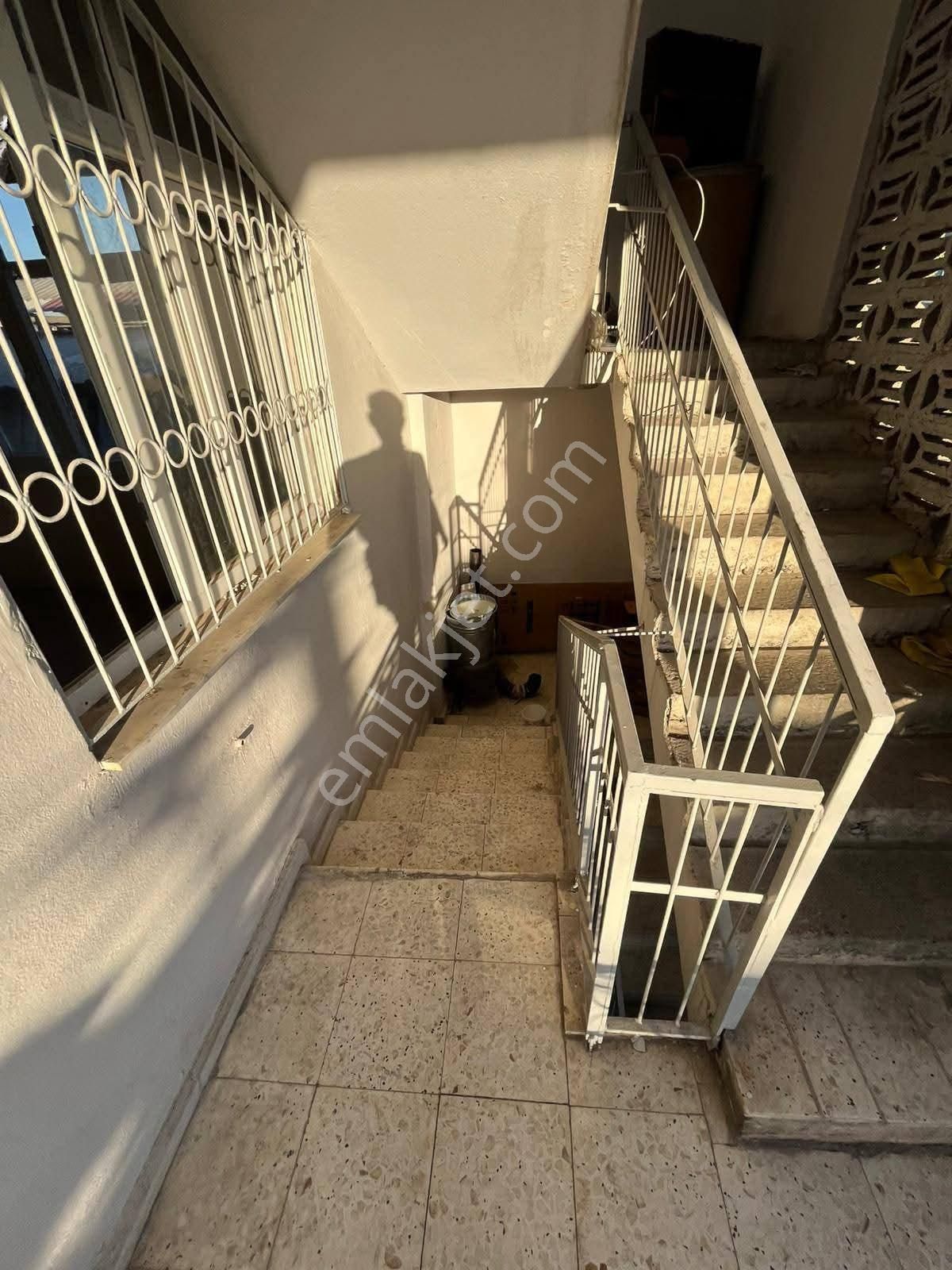 Golcuoğlu Karşısı 3 Katlı Müstakil - Görsel 20