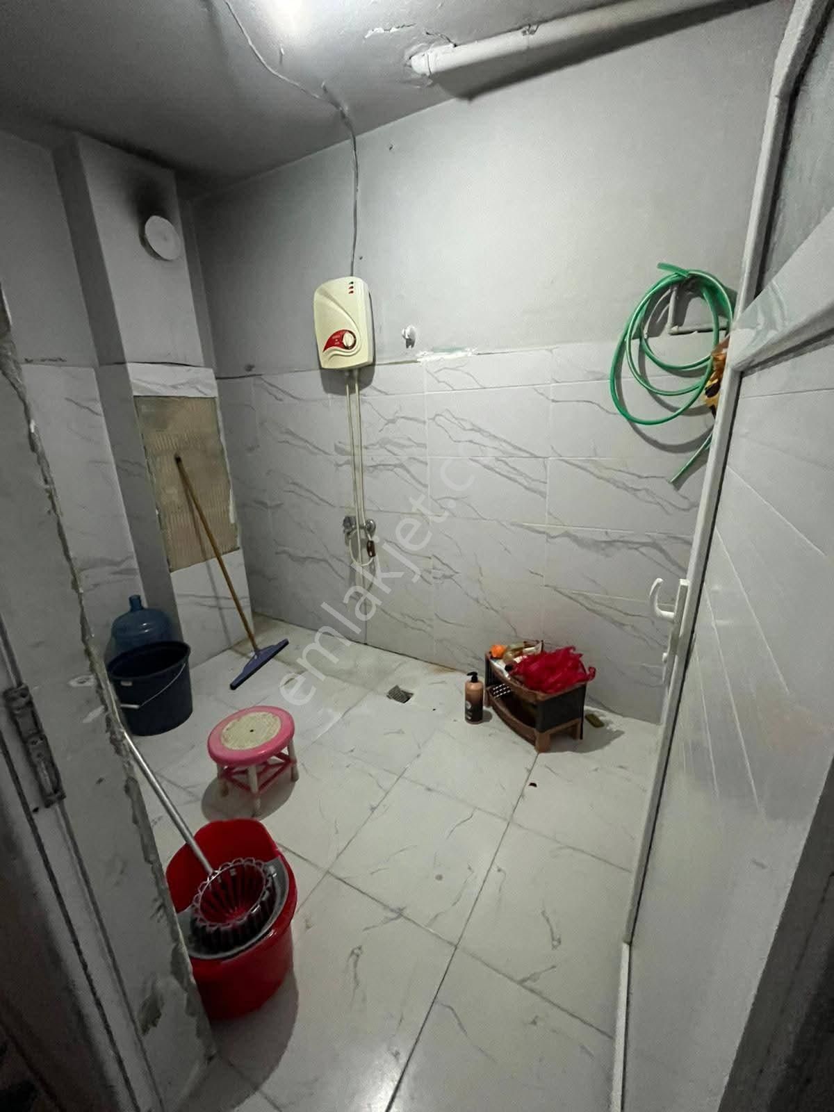 Golcuoğlu Karşısı 3 Katlı Müstakil - Görsel 11