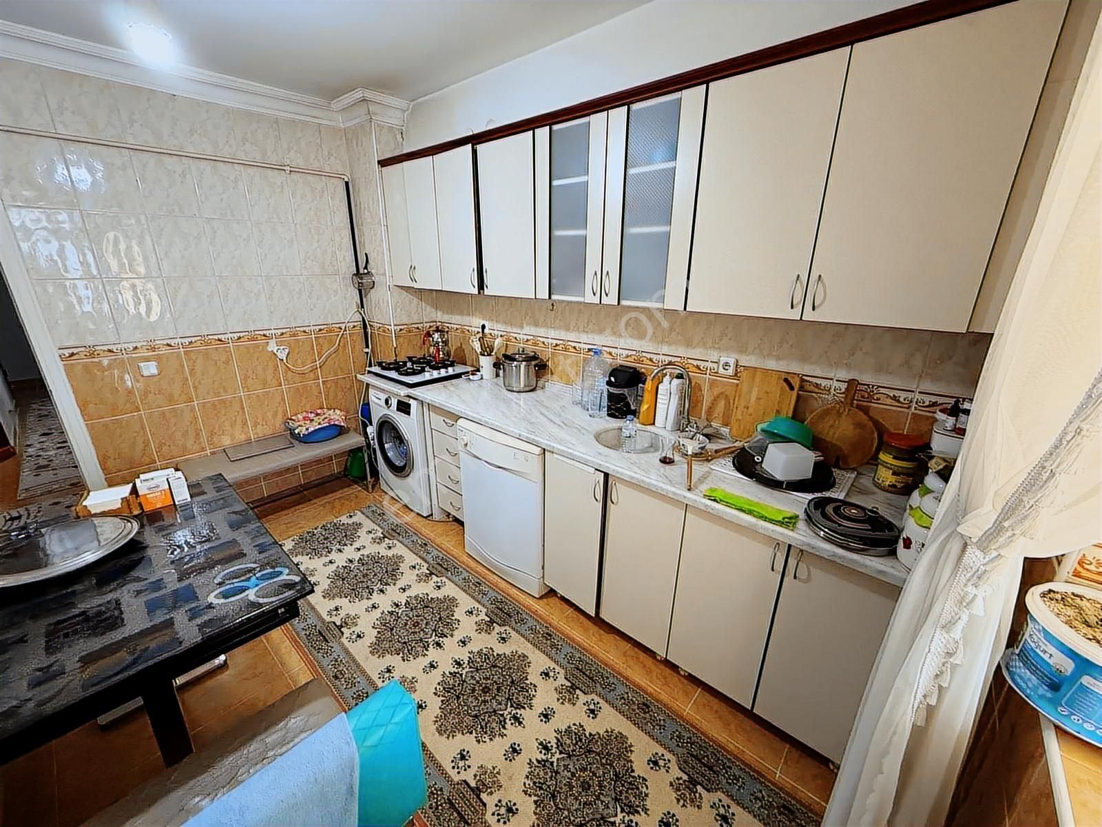 ꧁▇yılmaz'dan▇꧂cadde Üzerinde Masrafsız Katta Yapılı 3+1 Daire