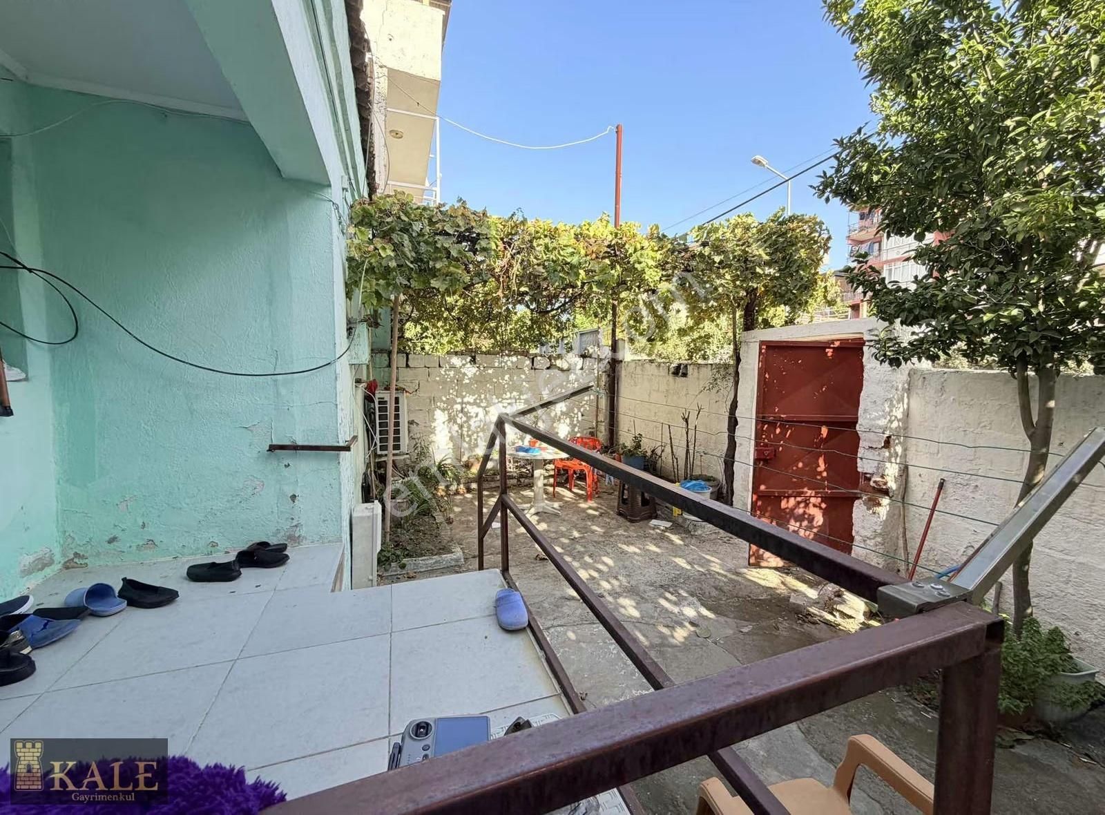 Kale'den İhsaniye Mh'de Satılık Müstakil Ev - Görsel 11