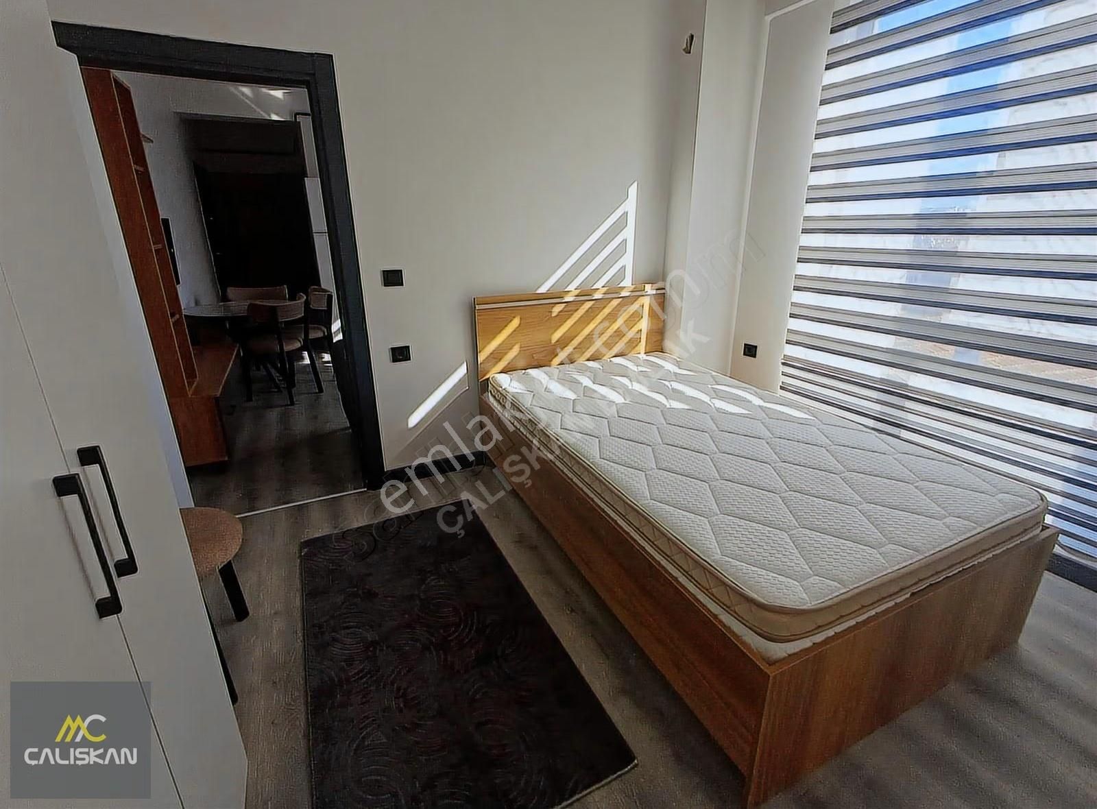 Üniversite Hastanesi Karşısı Satılık 1+1 Full Eşyalı Daire - Görsel 12