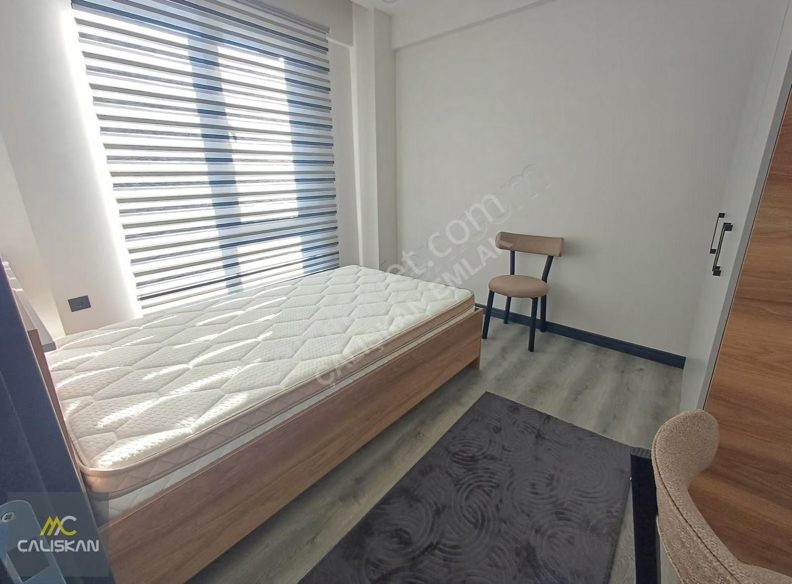 Üniversite Hastanesi Karşısı Satılık 1+1 Full Eşyalı Daire - Görsel 5