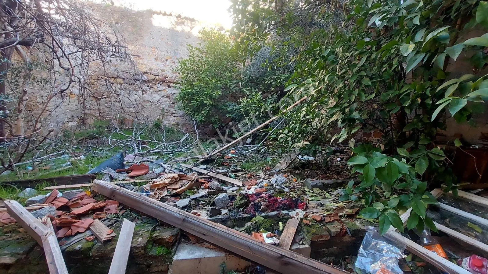 Ayvalık'ın Kalbinde, Avantajlı Konumda Yatırımlık Tarihi Rum Evi - Görsel 31