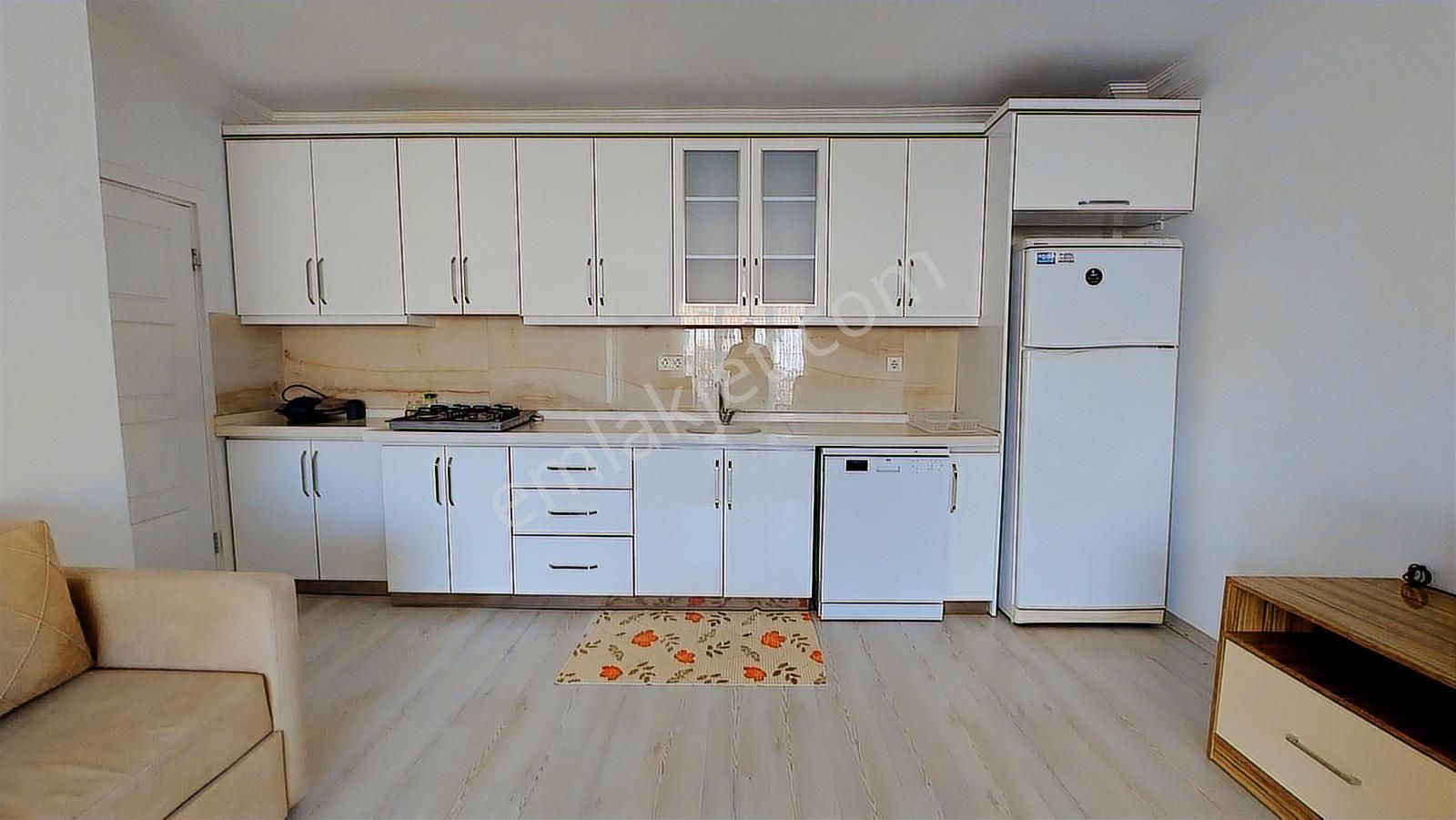 Gömeç Karaağaç'ta Merkezi Konumda Full Eşyalı 1+1 Kiralık Daire - Görsel 9