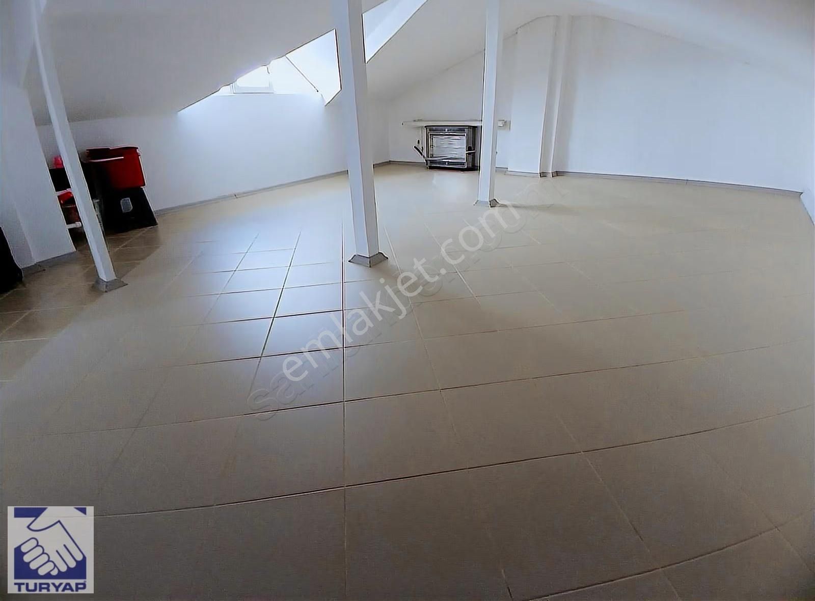 İlko Sitesinde Manzaralı Özel Tasarlanmış Satılık Fırsat Villa - Görsel 26