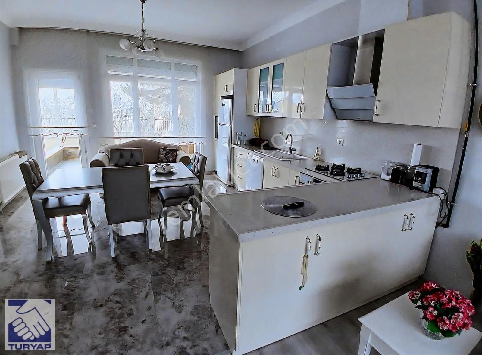 İlko Sitesinde Manzaralı Özel Tasarlanmış Satılık Fırsat Villa - Görsel 29