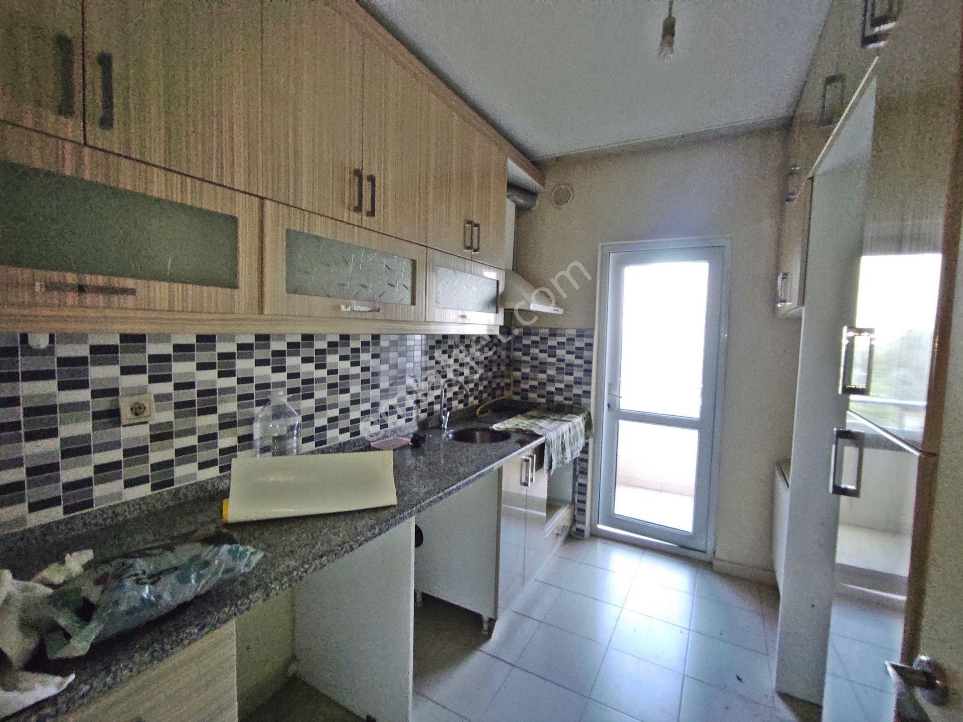 Başakşehir Kayabaşı Mah 7, Bölgede Site İçinde 2+1- 5,kat Daire - Görsel 8