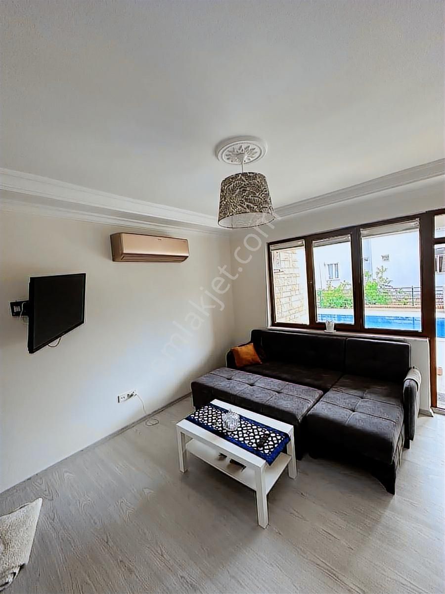 Side Mahallesinde Müstakil Tripleks Satılık Villa - Görsel 24