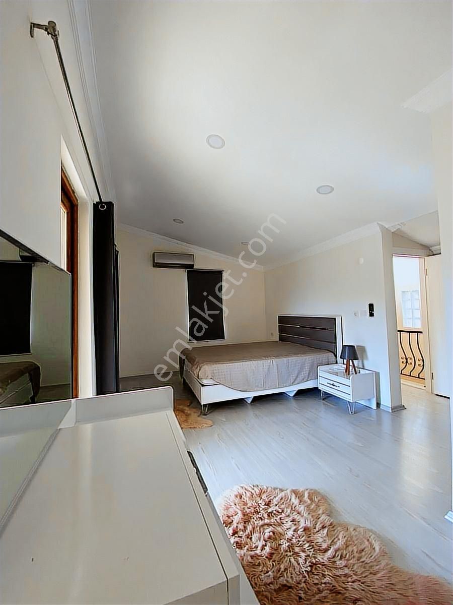 Side Mahallesinde Müstakil Tripleks Satılık Villa - Görsel 30