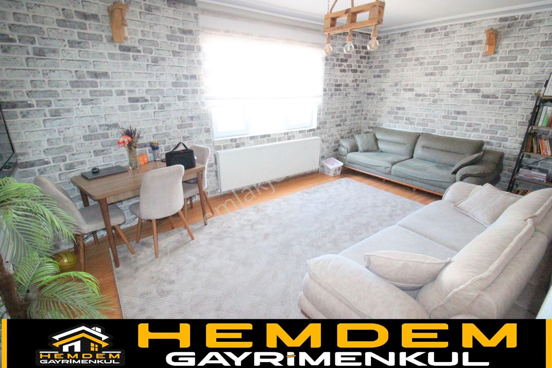 Hemdem Gayrimenkul'den Piyade'de Ön Cephe Arakatta 2+1 Satılık Daire