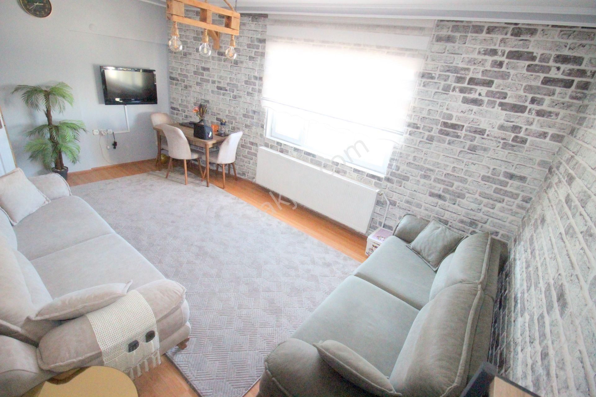 Hemdem Gayrimenkul'den Piyade'de Ön Cephe Arakatta 2+1 Satılık Daire - Görsel 2