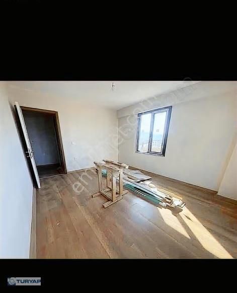 Mumcular Tam Merkezi Konumda Satılık 2+1 Daire - Görsel 3