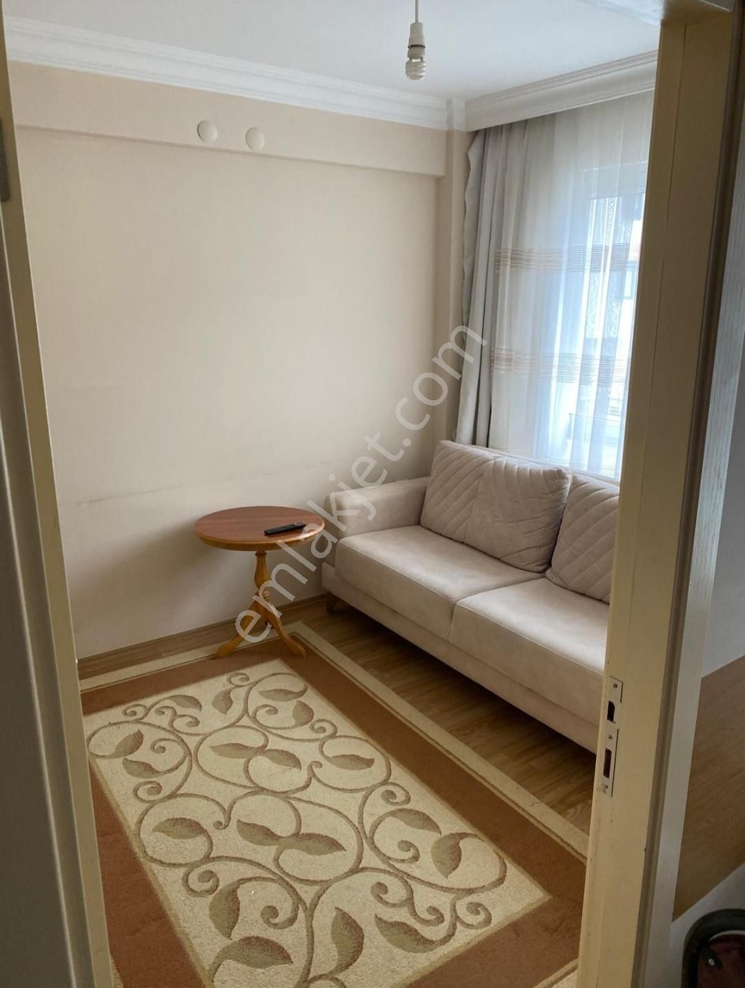 Mehmet Osman Cd. Üzerinde Full Eşyalı Kiralık 1+1 Daire - Görsel 17