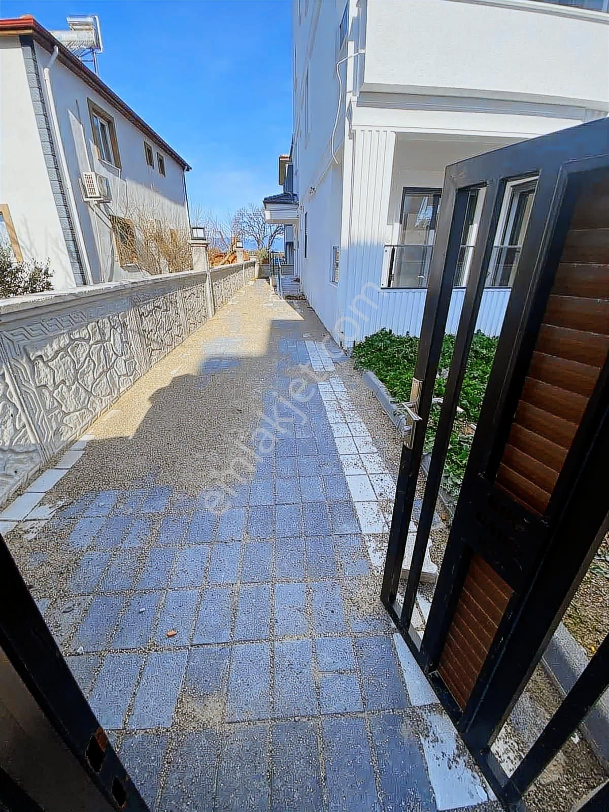 Prestijden Kemalpaşada Akıllı Sistem 2+1 Daire - Görsel 3