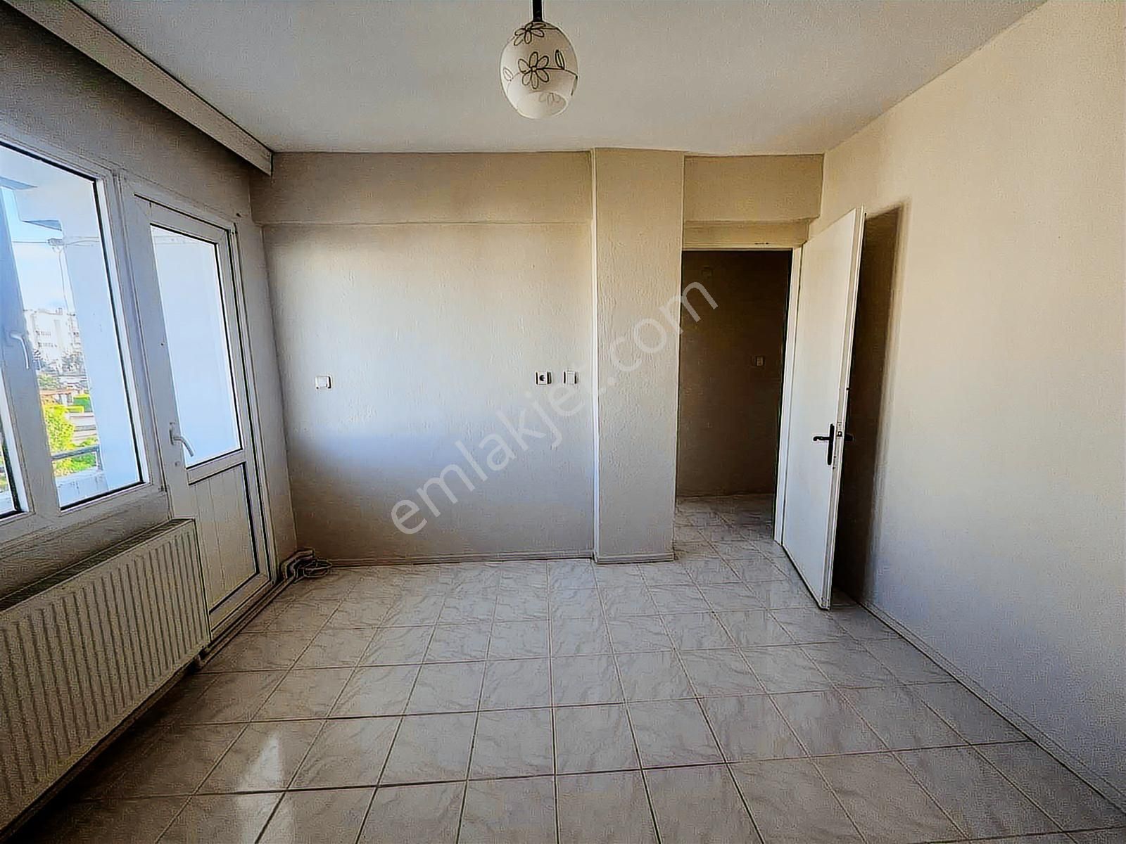 Realiva'dan Aliağa Yeni Mahallede Kiralık 3+1 Daire - Görsel 5