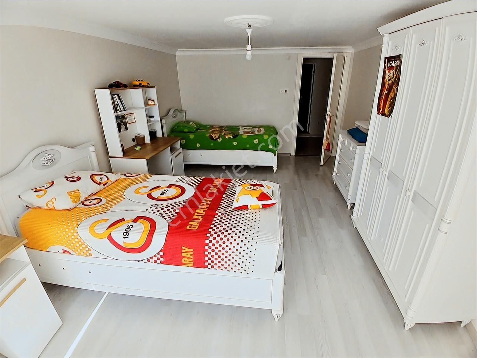 Güzelyalı Merkezde Satılık 5+1 Dublex Geniş Daire - Görsel 26