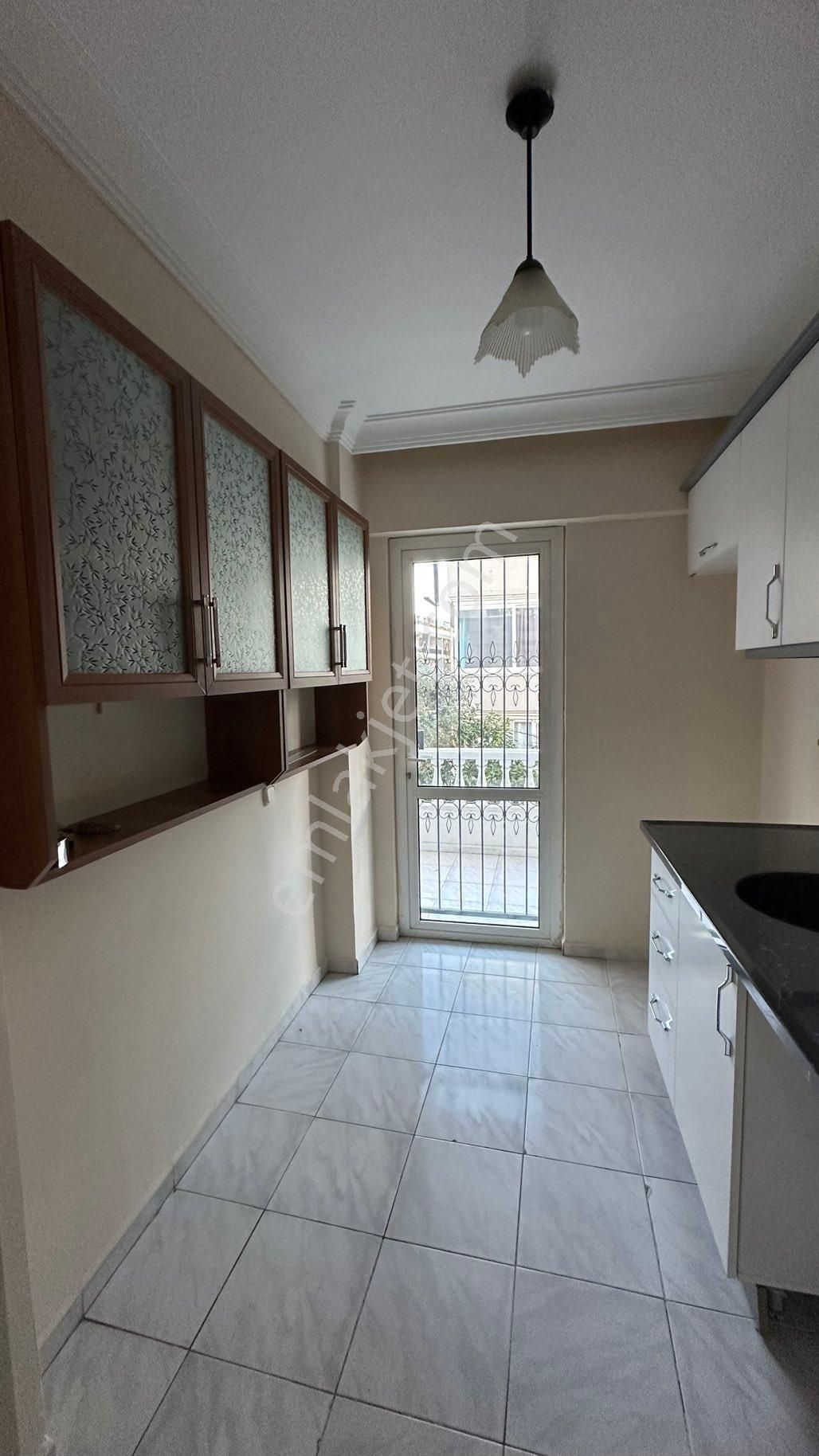 Marmaris Merkezde 2+1 Daire Pazar Yerine Çok Yakın - Görsel 8