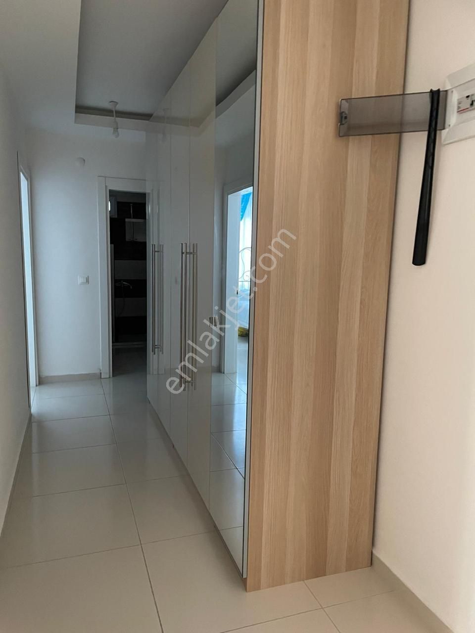 Very Spacious Apartment With The Possibility Of Obtaining A Residence Permit - Görsel 13
