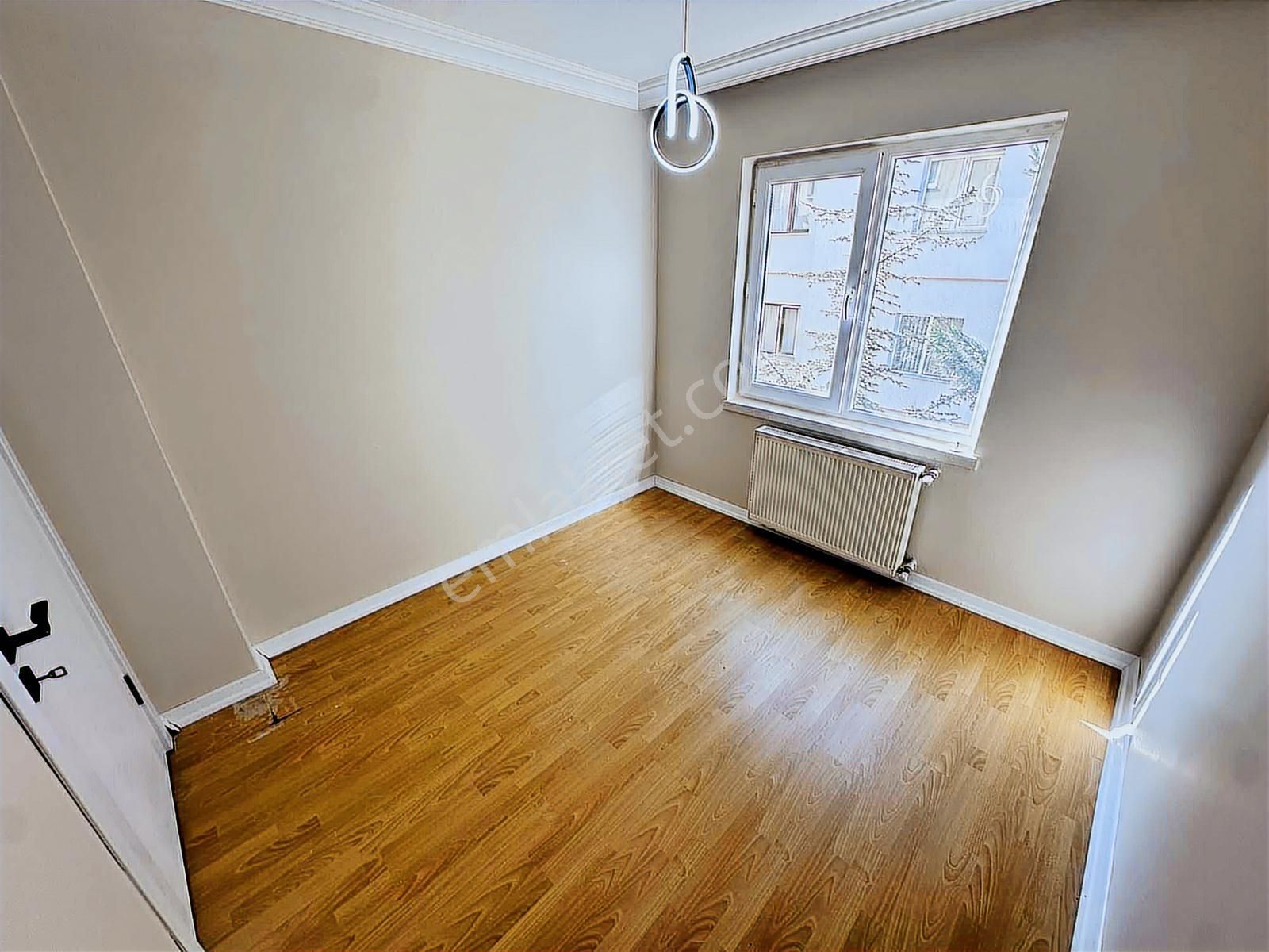 Şentürk Gayrimenkul'den//1.kat**fırsat Daire//full Yapılı!! - Görsel 24