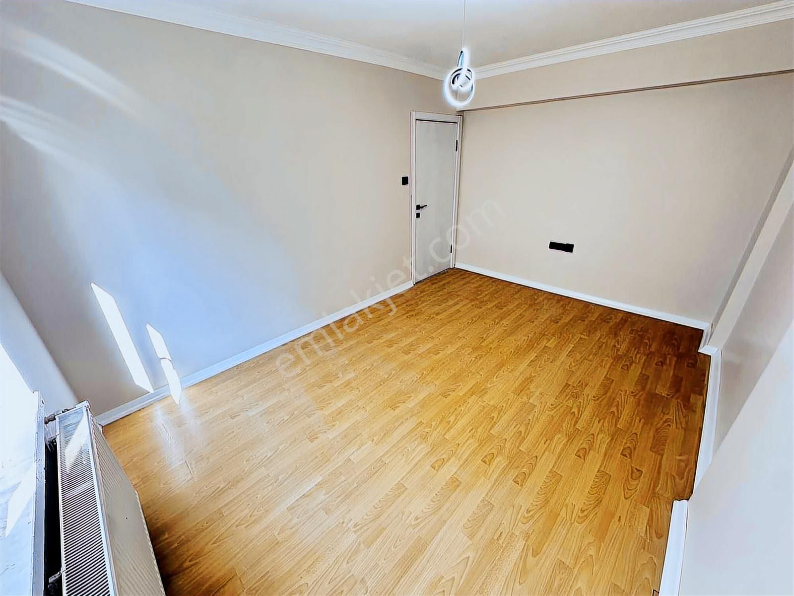 Şentürk Gayrimenkul'den//1.kat**fırsat Daire//full Yapılı!! - Görsel 22