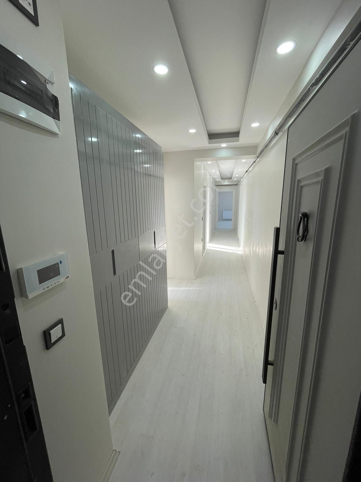 Remax Land'den Tepe'nin En Uygun Arakat 0 3+1 Dairesi (ebeveyn Banyolu)