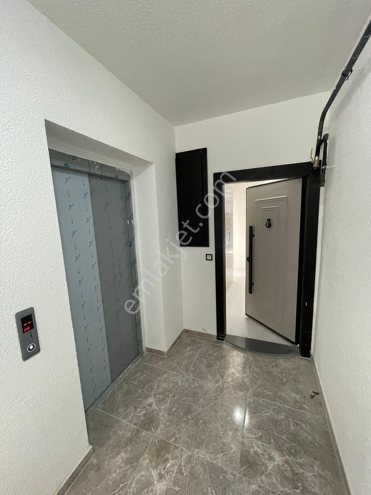 Remax Land'den Tepe'nin En Uygun Arakat 0 3+1 Dairesi (ebeveyn Banyolu) - Görsel 5