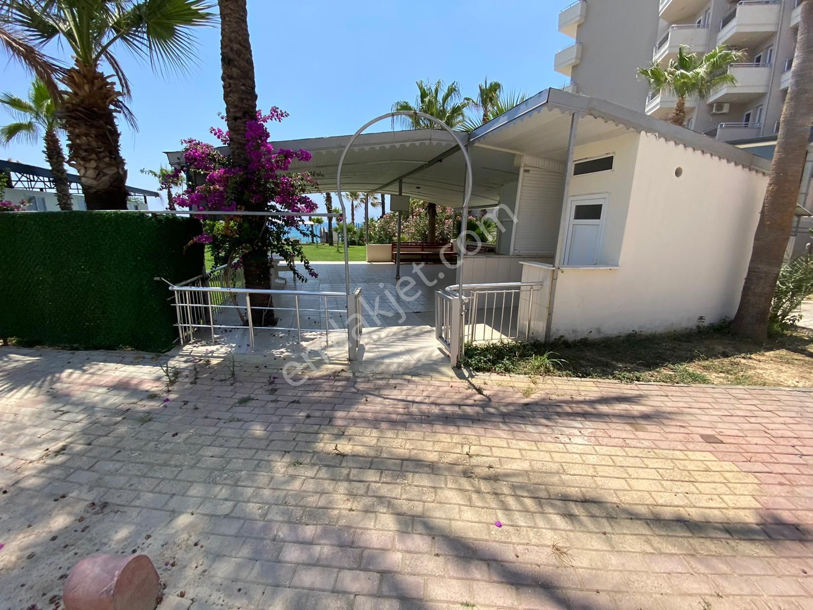 Alanya'da Satılık Denize Sıfır 2+1 Lüks Daire – Noxxin & Aria Otelleri Arasında - Görsel 28