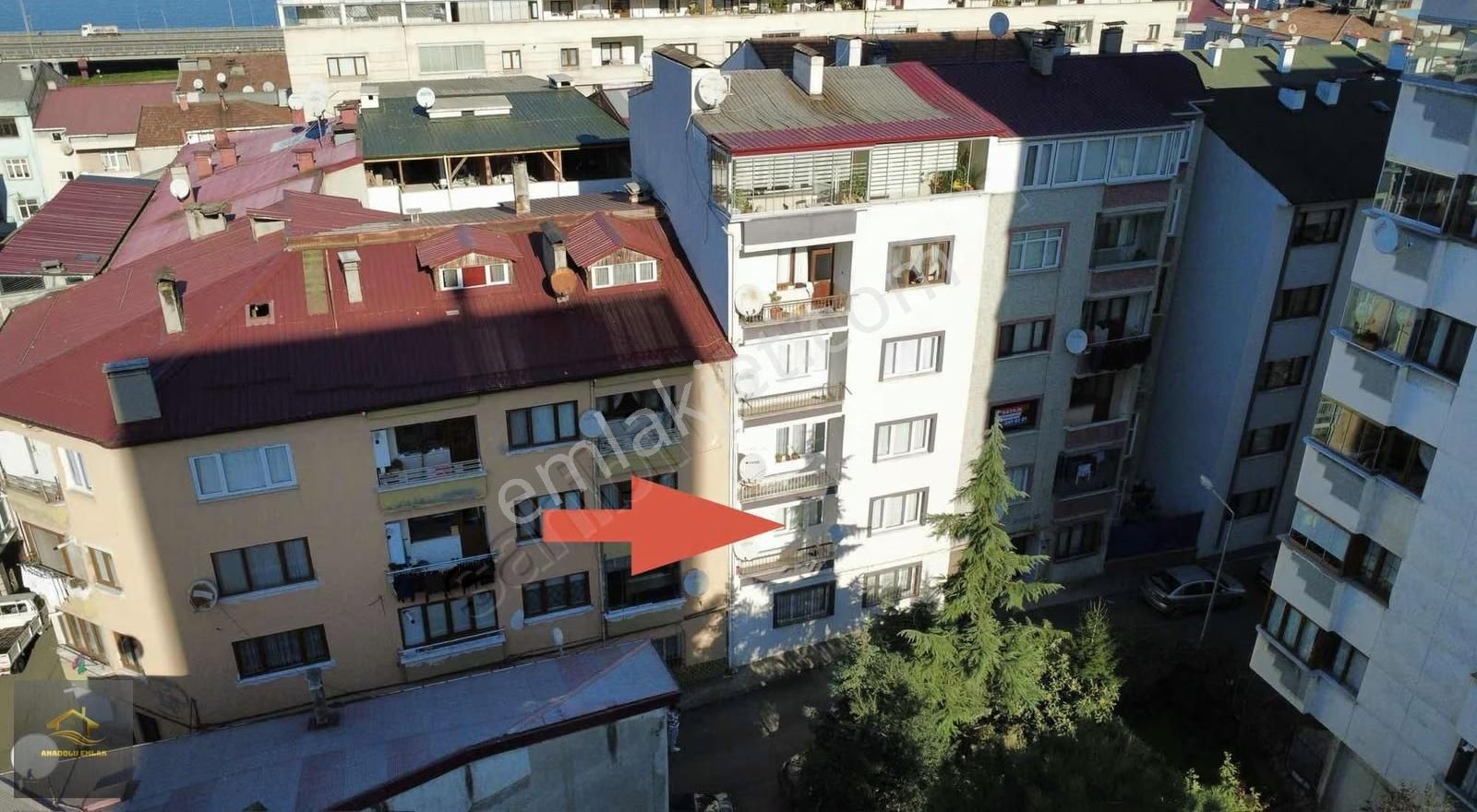 Trabzon İnönü Mahallesi Sahil Caddesine Yakın Satılık 3+1 Daire