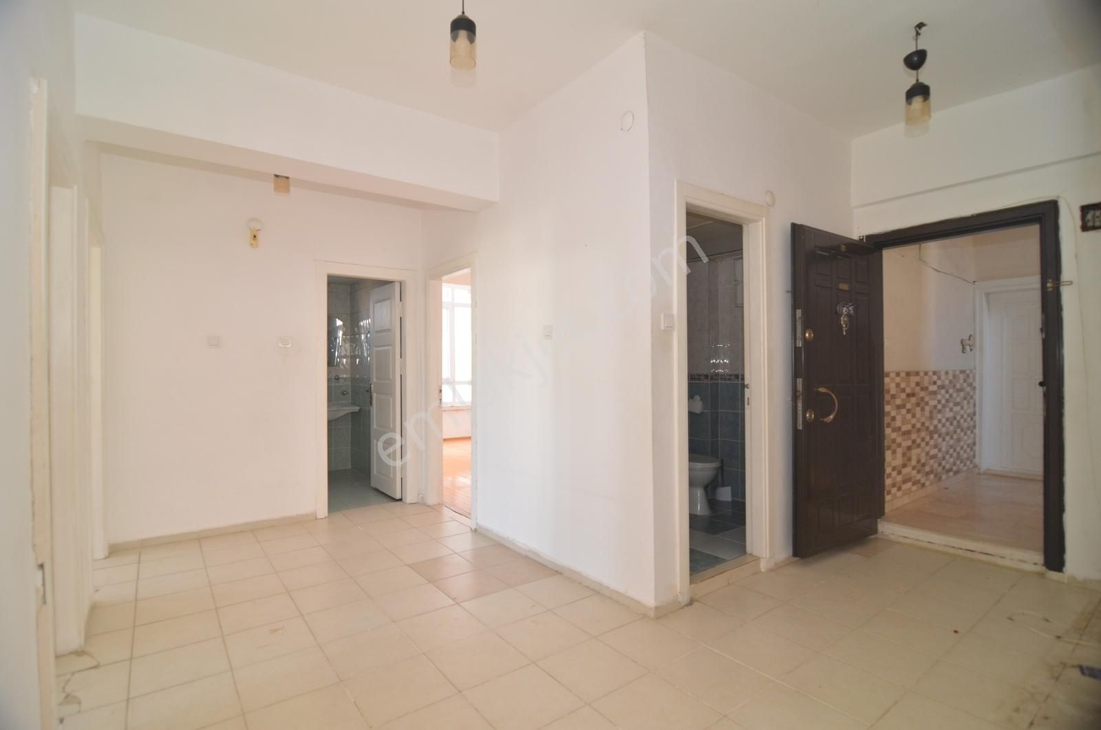 Alanya Cikcilli Mahallesi Site İçi Kiralık 3+1 Boş Daire - Görsel 21