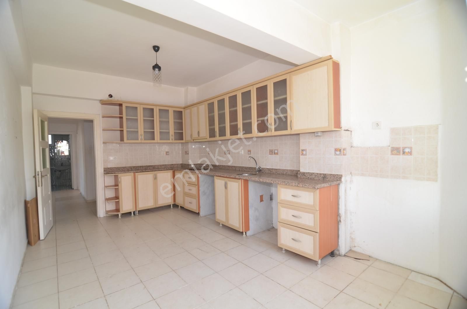 Alanya Cikcilli Mahallesi Site İçi Kiralık 3+1 Boş Daire - Görsel 7