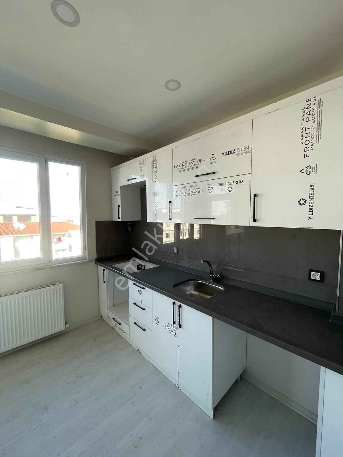 Remax Land'den Tepede Bölgenin En Uygun Fiyatlı 2+1 0 Dairesi - Görsel 16