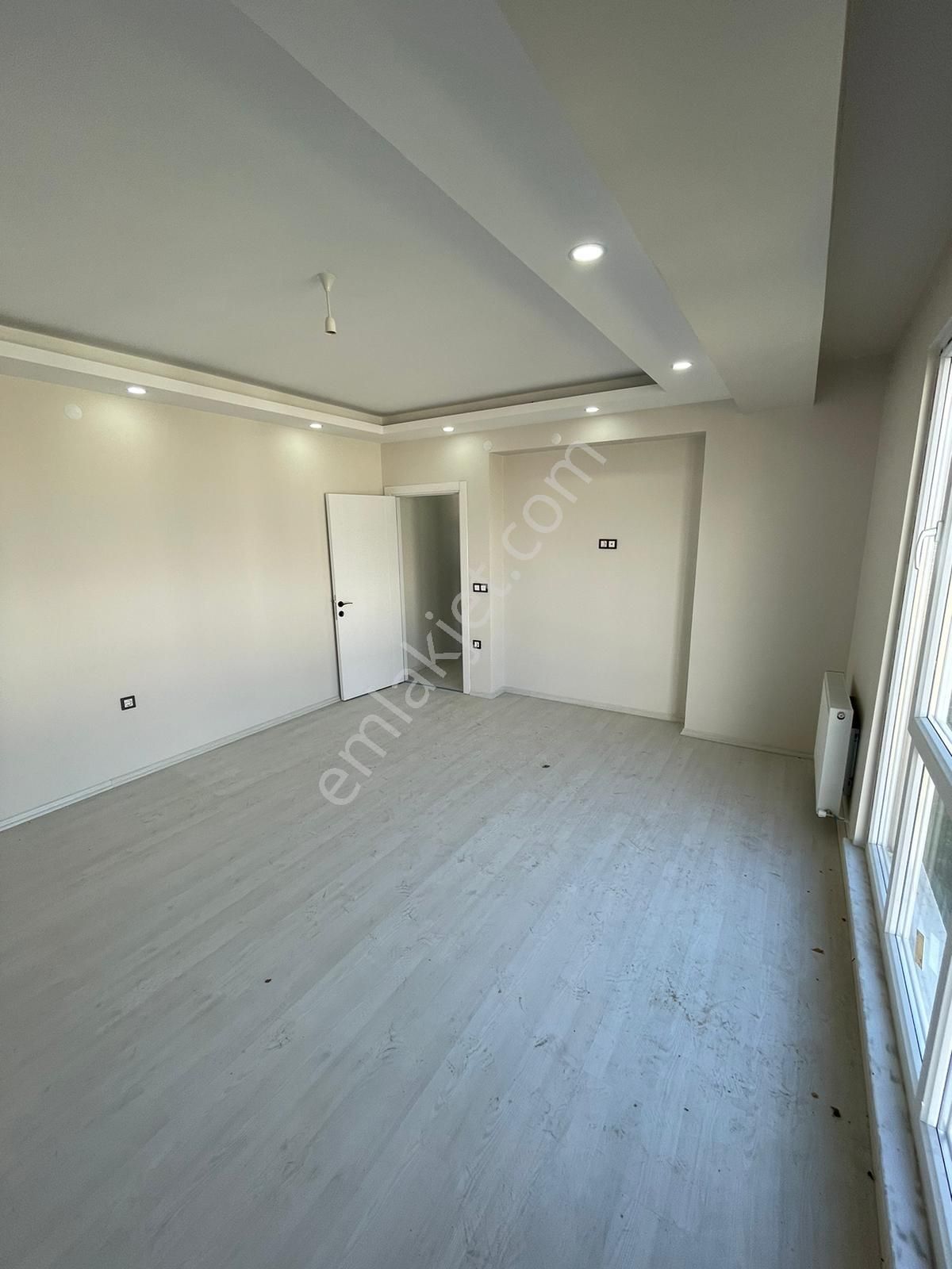 Remax Land'den Tepede Bölgenin En Uygun Fiyatlı 2+1 0 Dairesi - Görsel 23