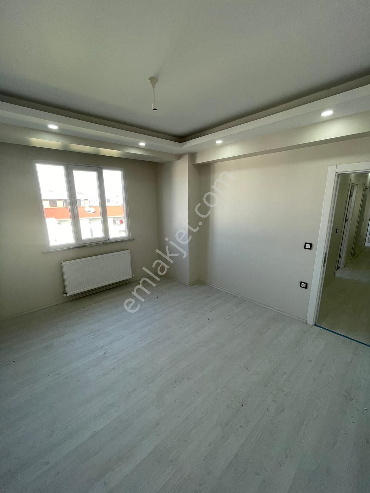 Remax Land'den Tepede Bölgenin En Uygun Fiyatlı 2+1 0 Dairesi - Görsel 24