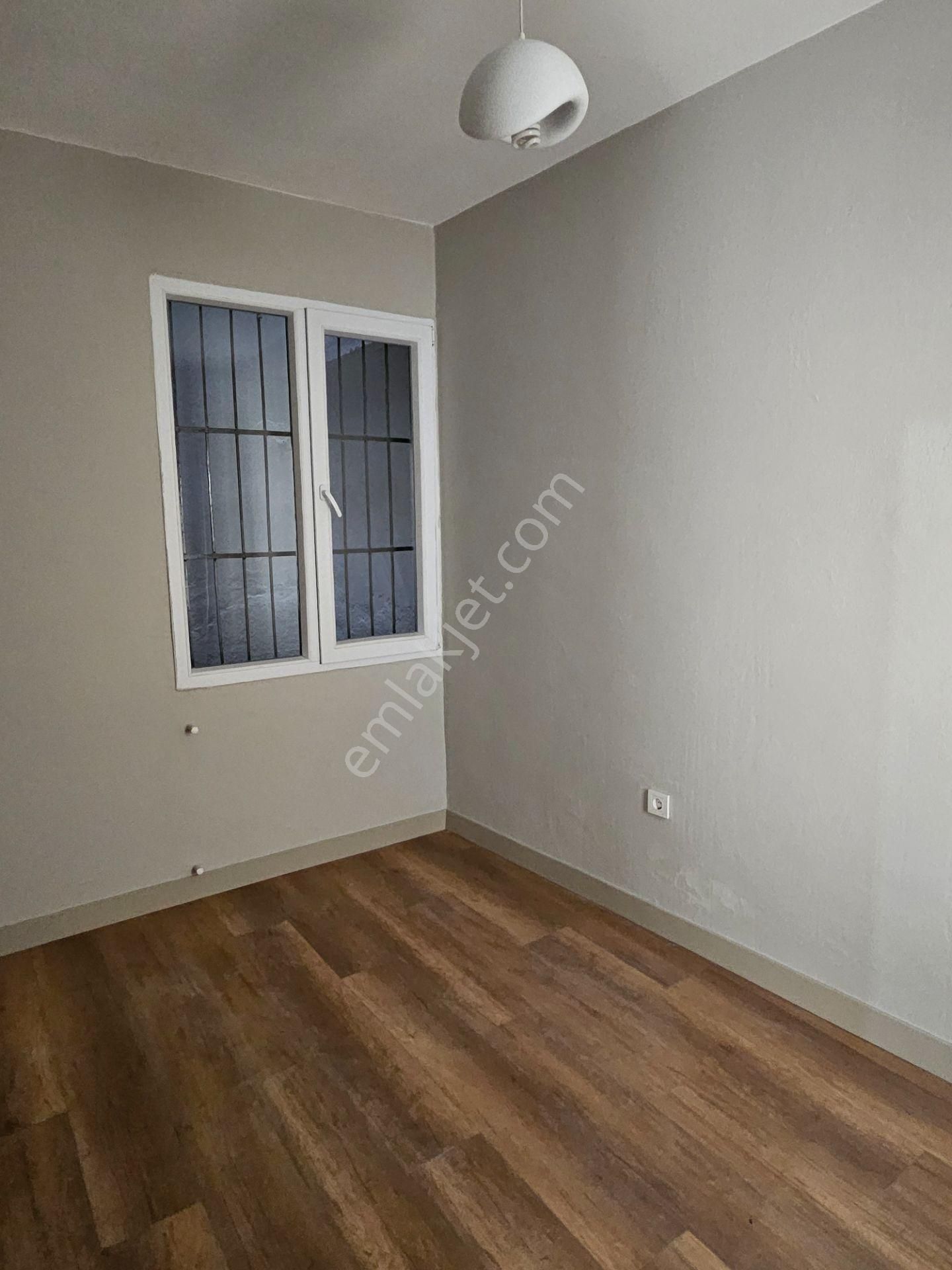 Küçükyalı 137. Sokak'ta Eşsiz Güzellikte Bahçeli Daire - Prıvate Garden - Görsel 25