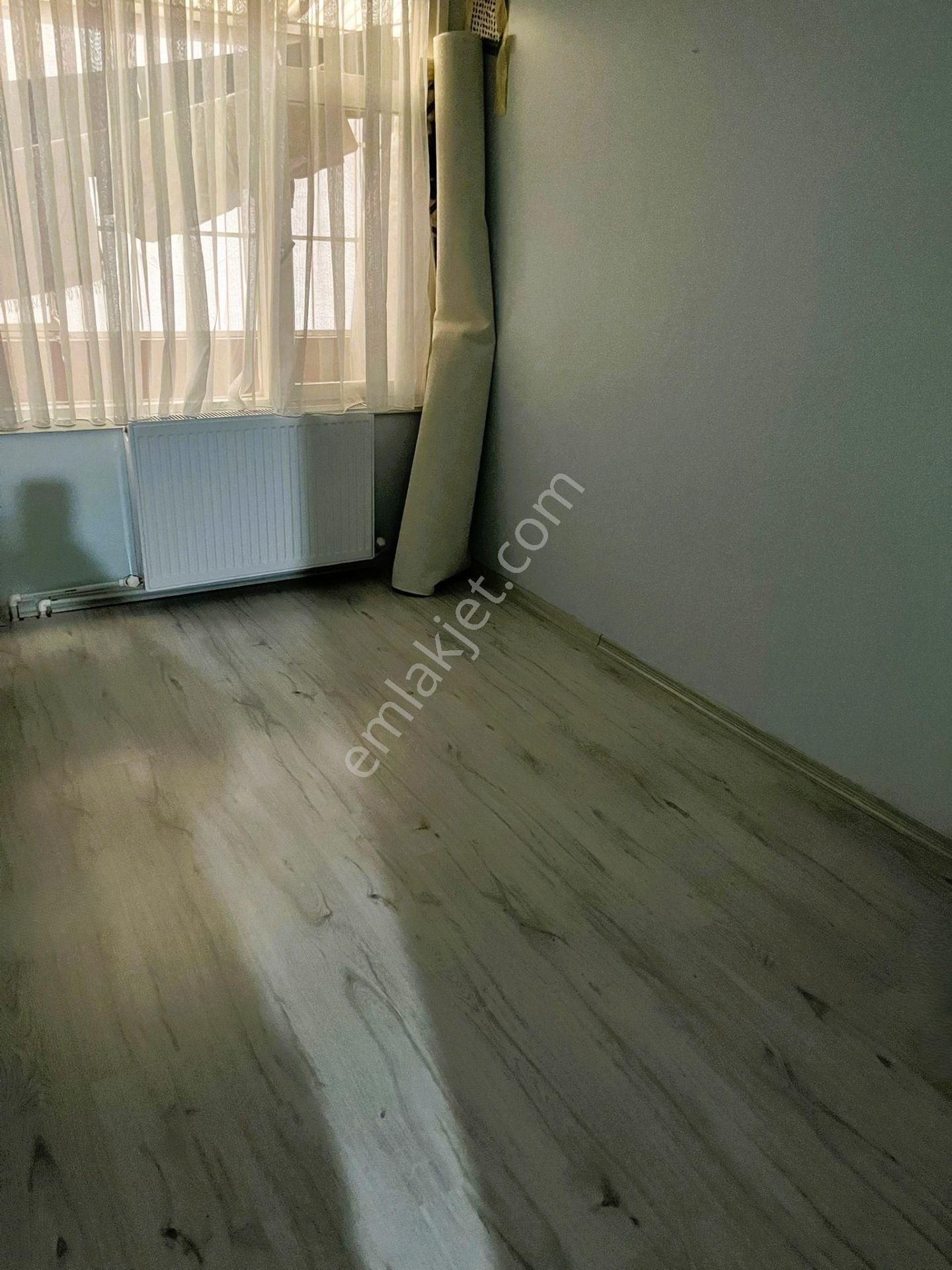 Eşref Dinçer Mahallesinde Kat Mülkiyetli 2+1 Kombili Daire - Görsel 4