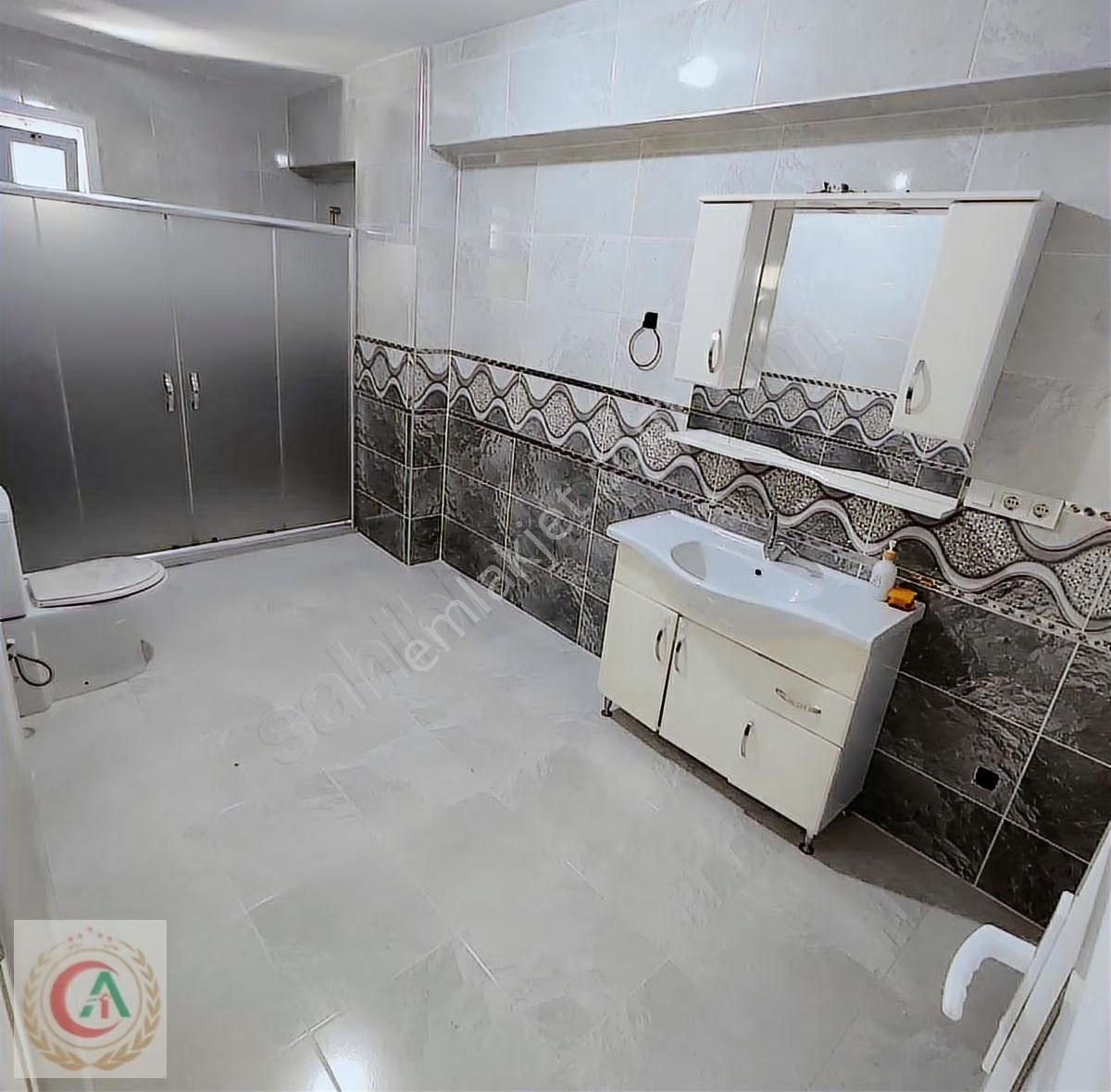 Akdoğan İnş Yunusemre Mah Merkez Konumda Kiralık Daire 2+1 150m2 - Görsel 20