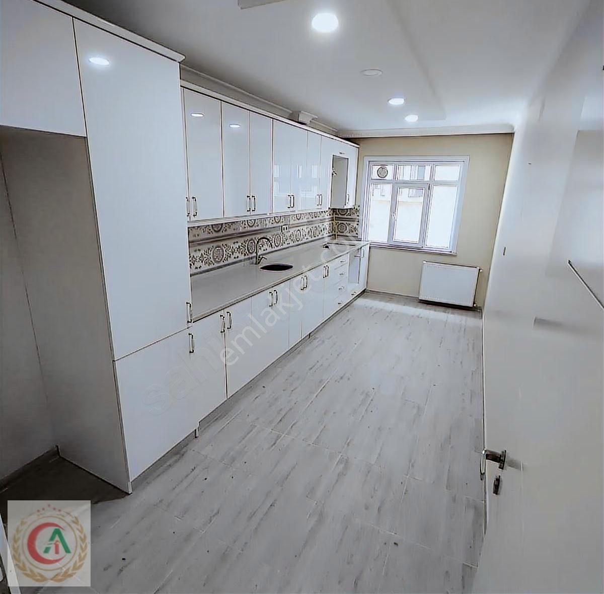 Akdoğan İnş Yunusemre Mah Merkez Konumda Kiralık Daire 2+1 150m2 - Görsel 34