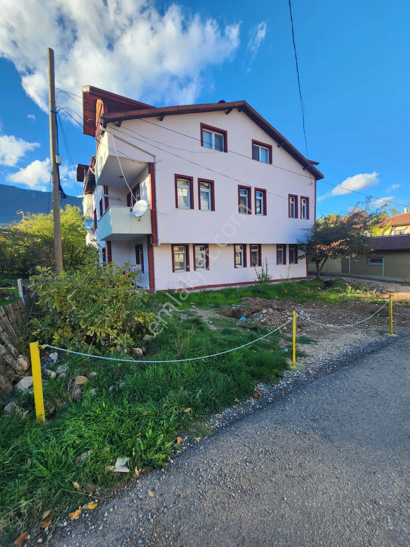 Karabük Safranbolu Tokatlıda Satılık 2 Katlı Müstakil Bina - Görsel 16