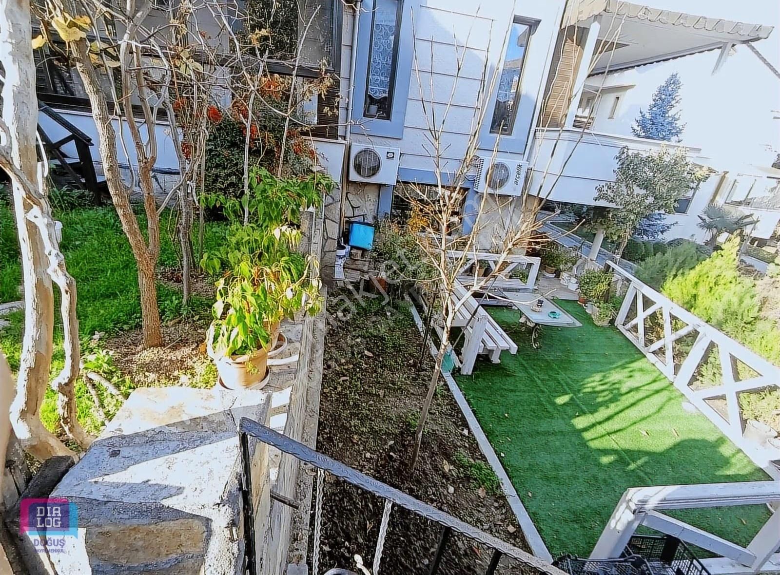 Bursa Nilüfer Çamlıca Gümüştepe Sitesi Yüzme Havuz Lu Villa