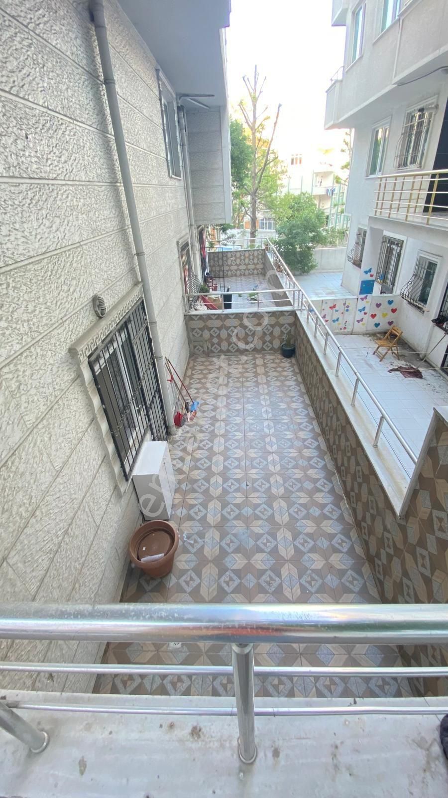 Metrobüse Yakın Kiralık Daire - Görsel 2