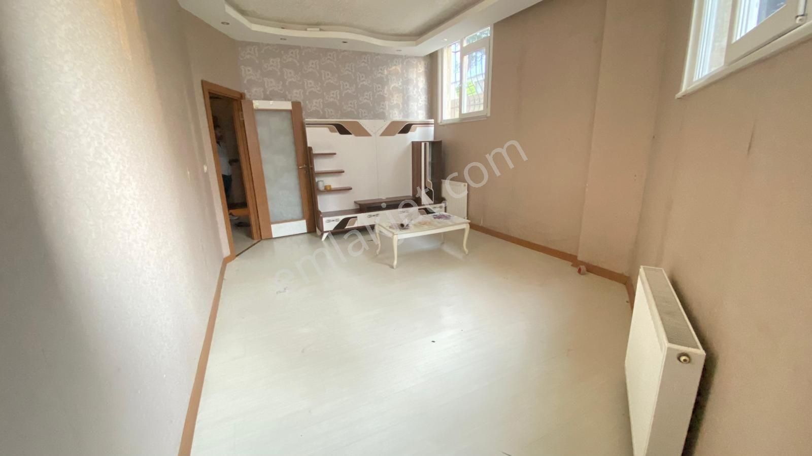 Metrobüse Yakın Kiralık Daire