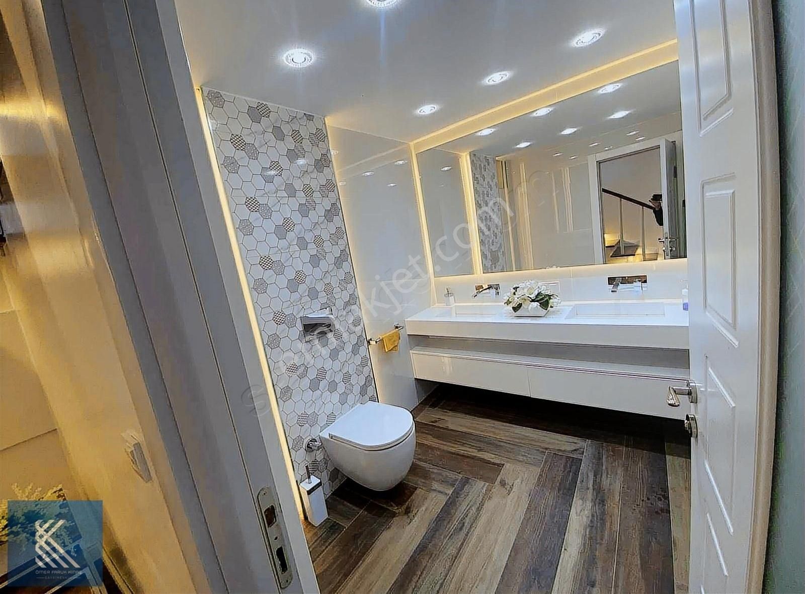 Geside Ultra Lüks Garajlı Ve Yüzme Havuzlu Bağımsız 5+2 Villa - Görsel 19