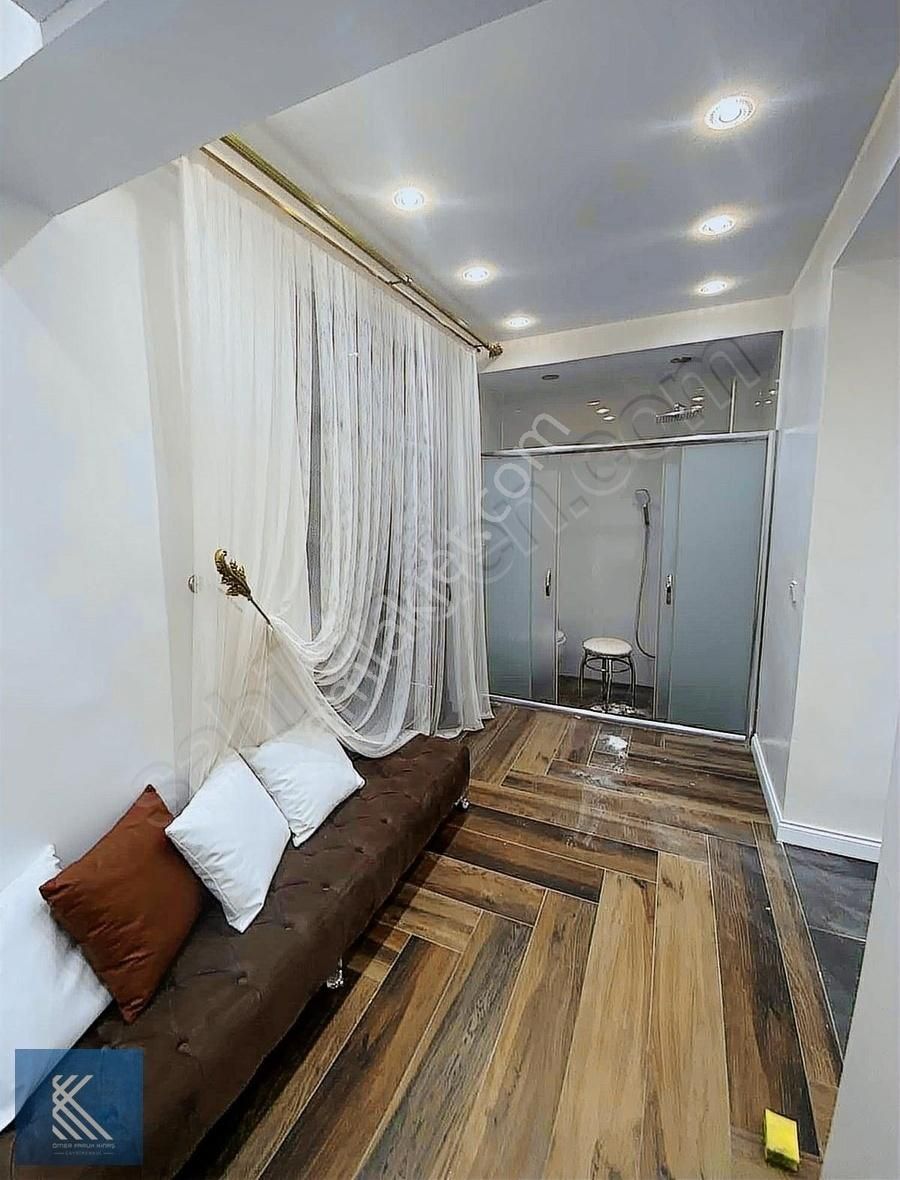 Geside Ultra Lüks Garajlı Ve Yüzme Havuzlu Bağımsız 5+2 Villa - Görsel 28