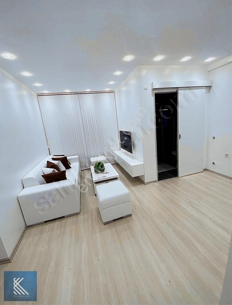 Geside Ultra Lüks Garajlı Ve Yüzme Havuzlu Bağımsız 5+2 Villa - Görsel 27