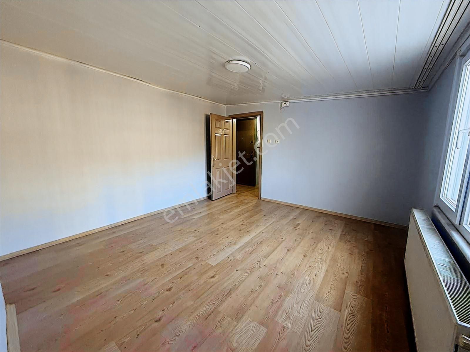 İsmetpaşa Mahallesi'nde Merkezi Konumda 4+1 Kiralık Daire - Görsel 2