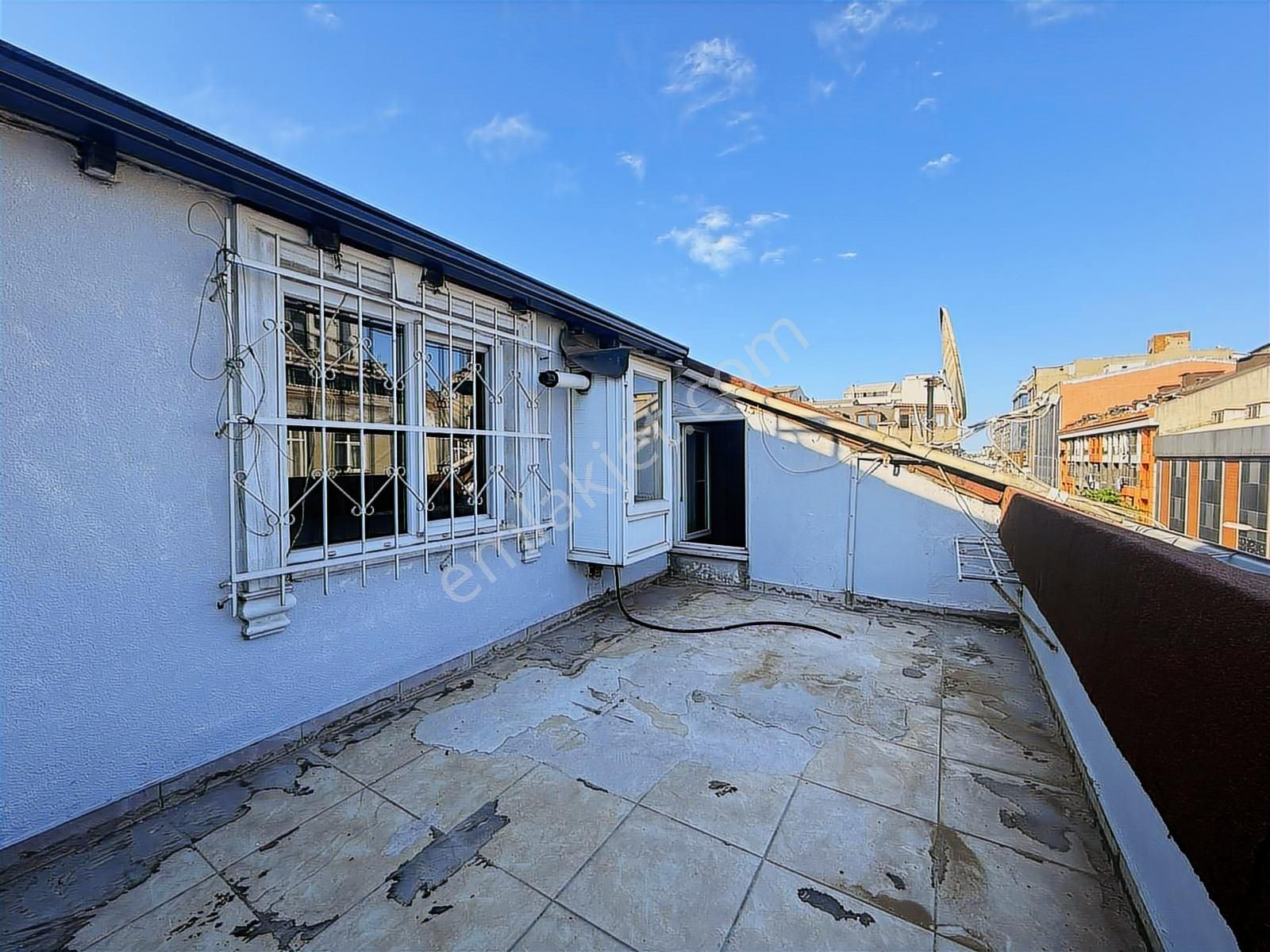 İsmetpaşa Mahallesi'nde Merkezi Konumda 4+1 Kiralık Daire - Görsel 5