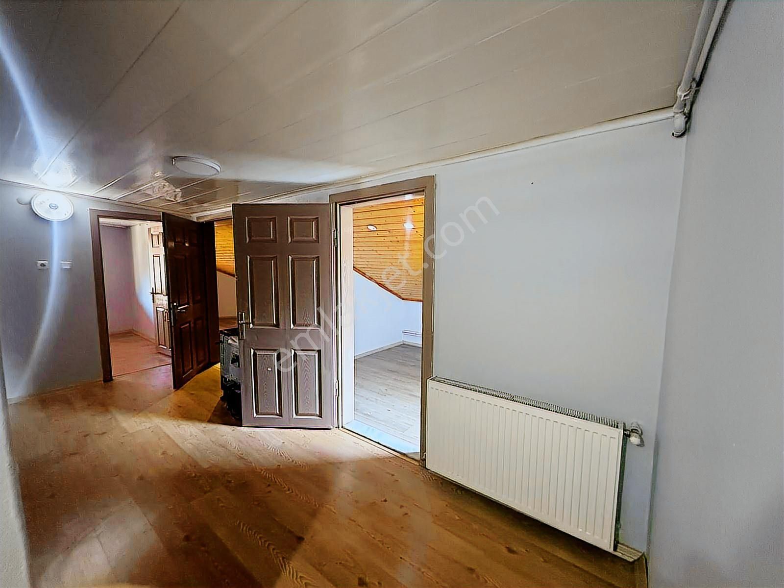 İsmetpaşa Mahallesi'nde Merkezi Konumda 4+1 Kiralık Daire - Görsel 21