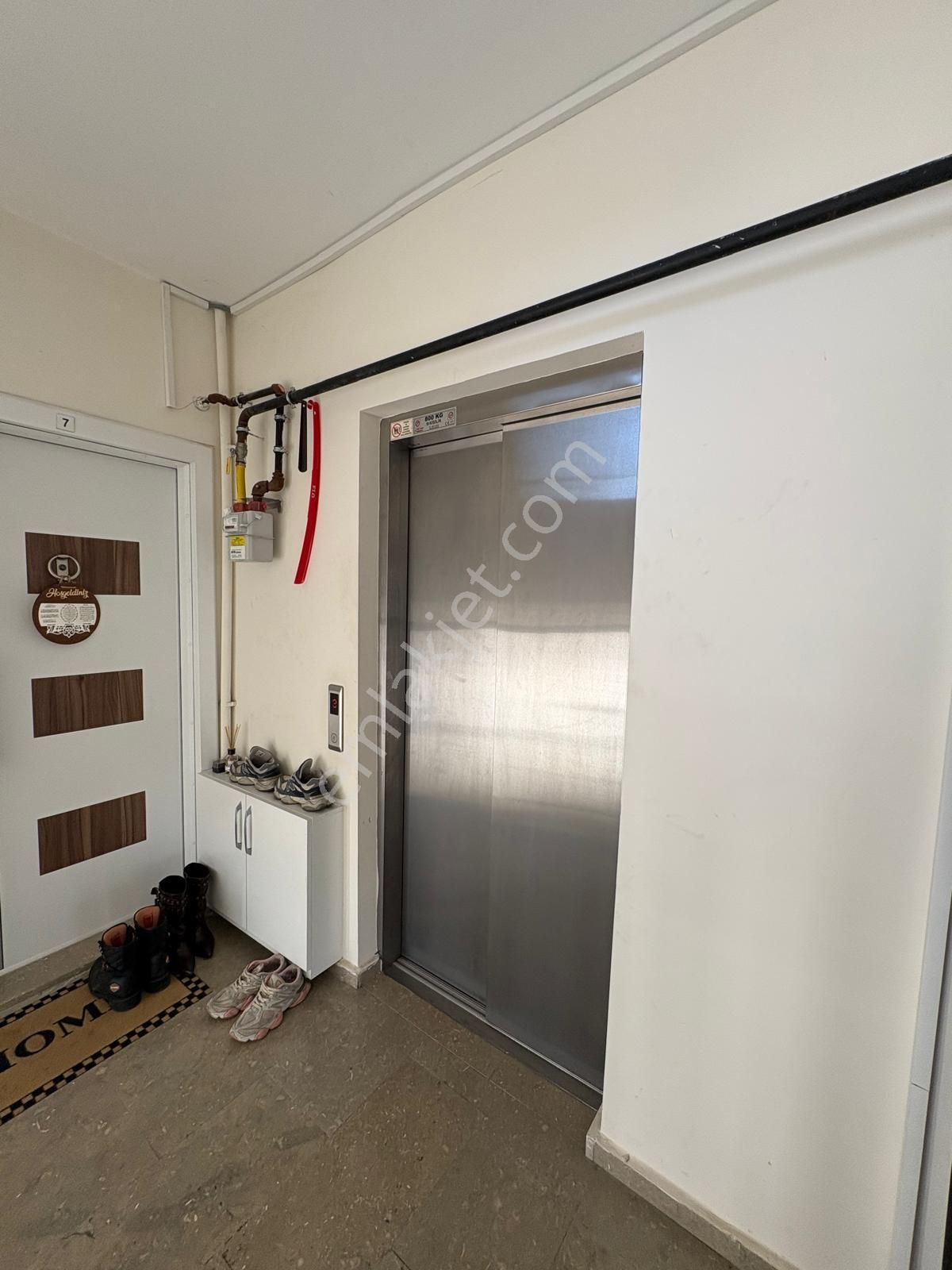 Biga Cumhuriyet Mahallesi Mina Kent Sitesi’nde Ara Kat Satılık Daire 3+1 - Görsel 7